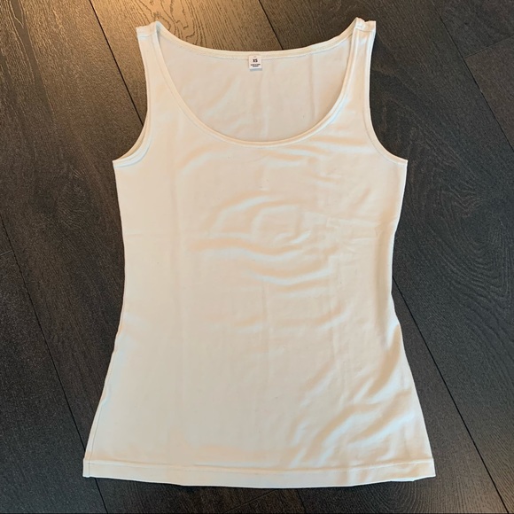 Innerwear Bundle Uniqlo HEATTECH, AIRism, Babaton, Muji - Picture 4 of 13